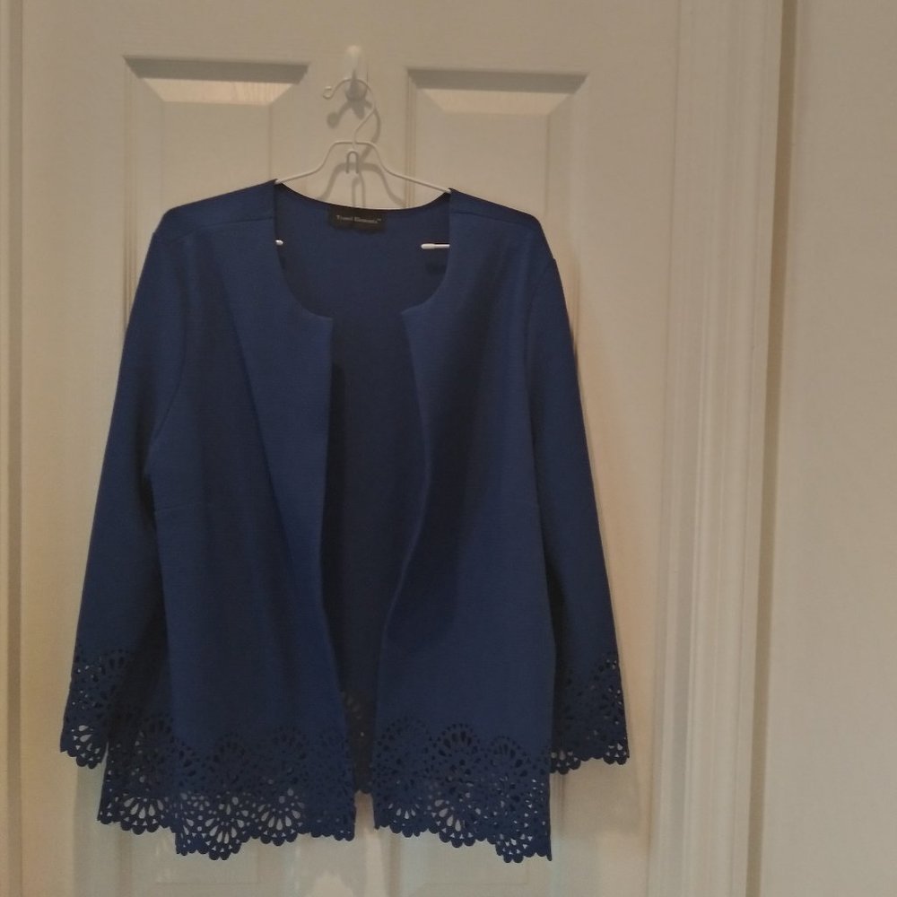Travel Elements XL Blue Cardigan and matching pants